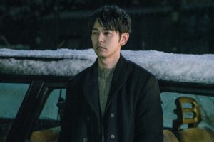 映画 Red のあらすじ 鮮烈なラブシーンを通して描く女性の生きざま 原作と違う結末とは Dolly9